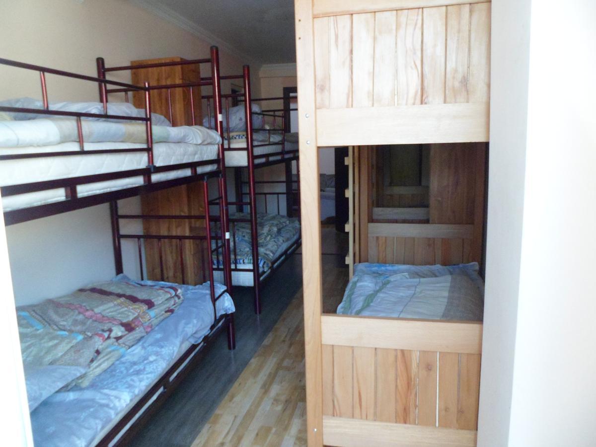 Everyday Cat Hostel บาทูมิ ภายนอก รูปภาพ